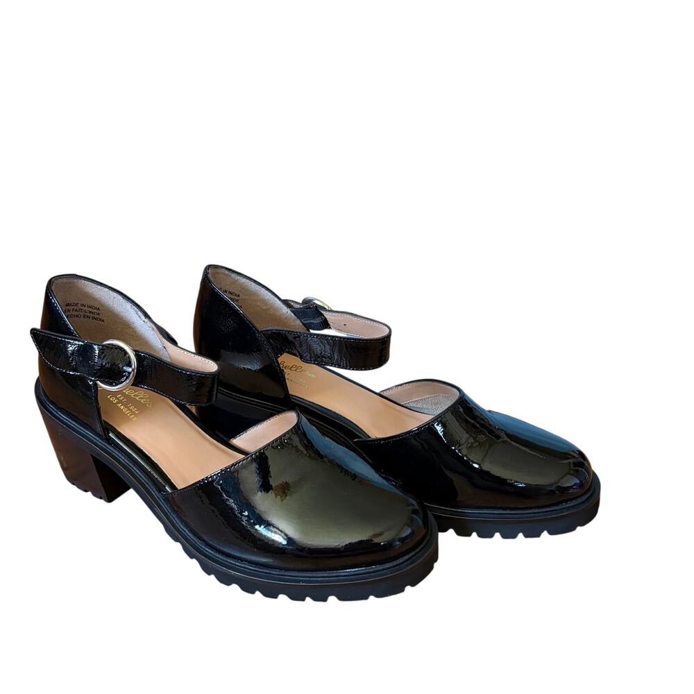 Seychelles Black Patent Leather Lock and Key Heels